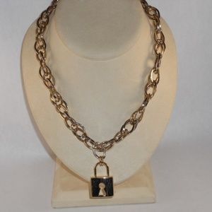 Gold Fashion Necklace